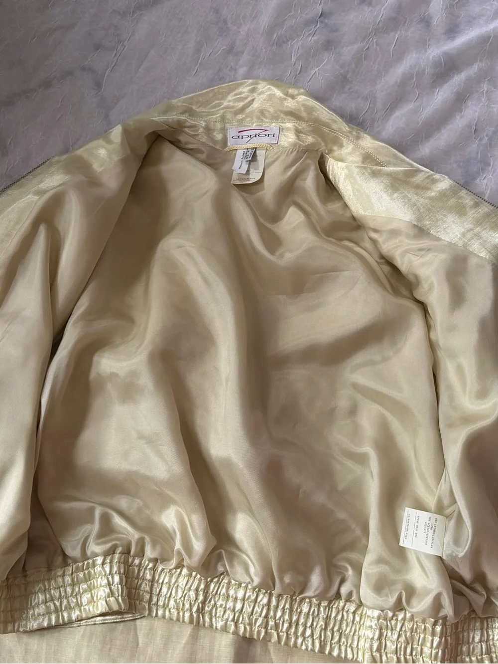 Apriori light green